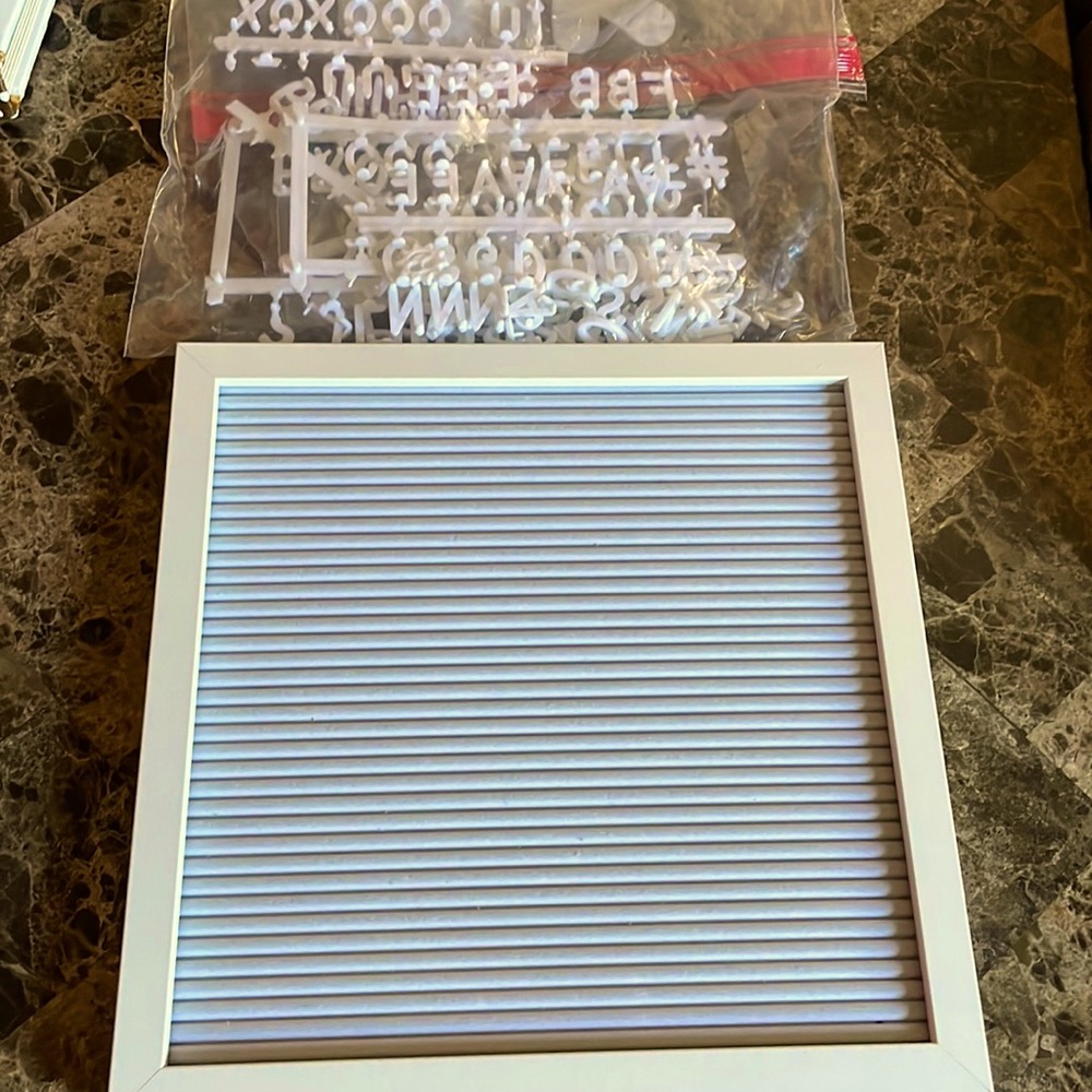 Letter board